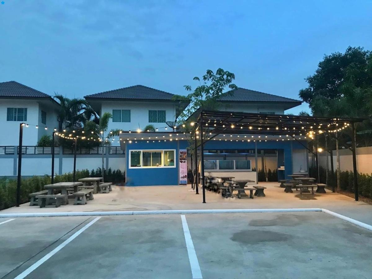 Baan Klangdao Resort Sattahip Luaran gambar